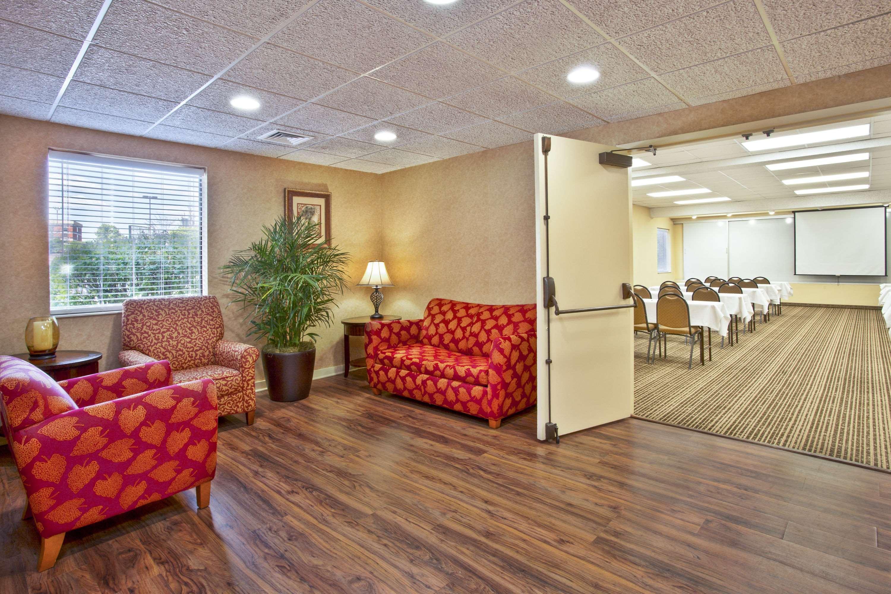 Baymont By Wyndham Knoxville/Cedar Bluff Eksteriør billede